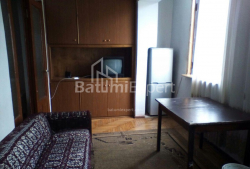 Квартира 4-комн 70 м² - Юрьевская, Батуми