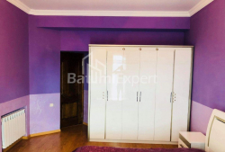 Квартира 3-комн 85 м² - Михаила Лермонтова, Батуми