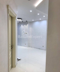 Квартира 3-комн 85 м² - Юрьевская, Батуми