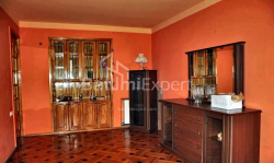 Квартира 4-комн 116 м² - Юрьевская, Батуми