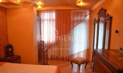 Квартира 6-комн 186 м² - Юсуфа Кобаладзе, Батуми