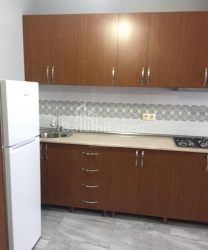 Квартира 2-комн 41 м² - Еквтиме Такаишвили, Батуми