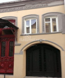 Квартира 5-комн 172 м² - Юрьевская, Батуми