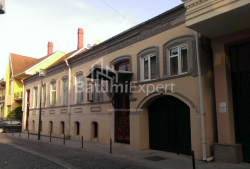 Квартира 5-комн 172 м² - Юрьевская, Батуми