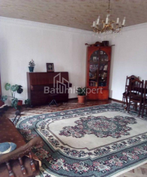 Квартира 5-комн 140 м² - Юрьевская, Батуми