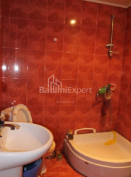 Квартира 3-комн 70 м² - Юрьевская, Батуми