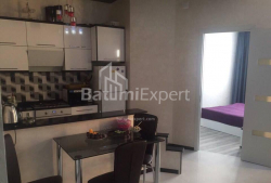 Квартира 2-комн 55 м² - Ильи Чавчавадзе, Батуми