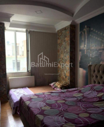 Квартира 4-комн 117 м² - Юрьевская, Батуми