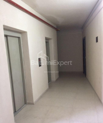 Квартира 2-комн 40 м² - Александра Грибоедова, Батуми