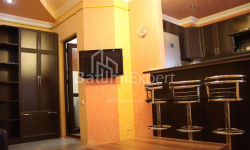 Квартира 2-комн 67 м² - Юрьевская, Батуми