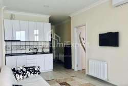 Квартира 2-комн 44 м² - Шерифа Химшиашвили, Батуми