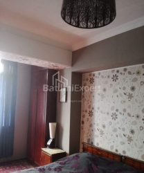 Квартира 3-комн 67 м² - Зураба Горгиладзе, Батуми