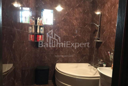 Квартира 7-комн 144 м² - Петра Багратиони, Батуми