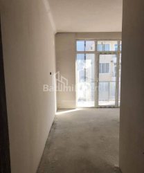 Квартира 4-комн 108 м² - Царя Парнаваза, Батуми