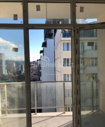 Квартира 4-комн 108 м² - Царя Парнаваза, Батуми