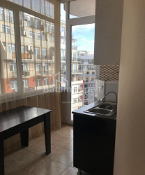 Квартира 3-комн 72 м² - Еквтиме Такаишвили, Батуми