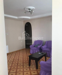 Квартира 3-комн 72 м² - Еквтиме Такаишвили, Батуми