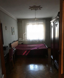 Квартира 4-комн 73 м² - Царя Парнаваза, Батуми