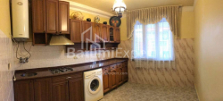 Квартира 3-комн 90 м² - Юрьевская, Батуми