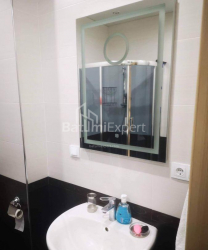 Квартира 3-комн 100 м² - Шерифа Химшиашвили, Батуми