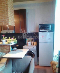 Квартира 3-комн 45 м² - Михаила Лермонтова, Батуми