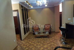 Квартира 3-комн 75 м² - Вахтанга Горгасали, Батуми