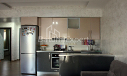 Квартира 3-комн 76 м² - Зураба Горгиладзе, Батуми