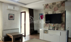 Квартира 76 м² - Зураба Горгиладзе, Батуми, Грузия