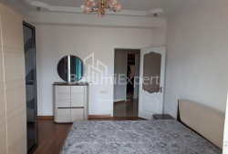 Квартира 3-комн 87 м² - Михаила Лермонтова, Батуми