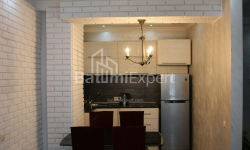 Квартира 2-комн 48 м² - Юрьевская, Батуми