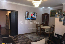 Квартира 2-комн 45 м² - Петра Багратиони, Батуми