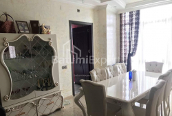 Квартира 3-комн 85 м² - Петра Багратиони, Батуми