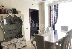 Квартира 3-комн 85 м² - Петра Багратиони, Батуми