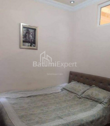 Квартира 3-комн 46 м² - Давида Агмашенебли, Батуми