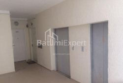 Квартира 2-комн 55 м² - Шерифа Химшиашвили, Батуми