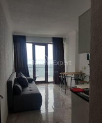 Квартира 2-комн 52 м² - Ангиса, Батуми