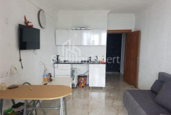 Квартира 2-комн 52 м² - Ангиса, Батуми