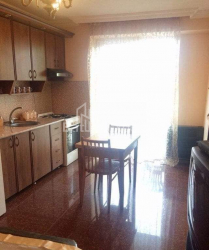 Квартира 2-комн 33 м² - Петра Багратиони, Батуми