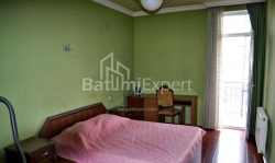 Квартира 4-комн 85 м² - Юрьевская, Батуми