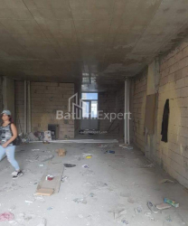 Квартира 3-комн 82 м² - Юрьевская, Батуми