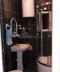 Квартира 3-комн 42 м² - Генерала Аслана Абашидзе, Батуми