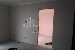 Квартира 2-комн 45 м² - Петра Багратиони, Батуми