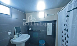 Квартира 3-комн 87 м² - Юрьевская, Батуми