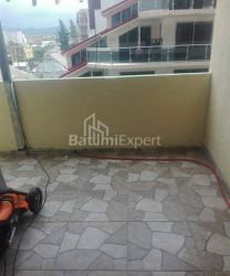 Квартира 3-комн 69 м² - Юрьевская, Батуми