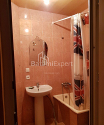 Квартира 2-комн 60 м² - Юрьевская, Батуми