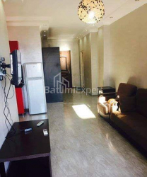 Квартира 2-комн 52 м² - Михаила Лермонтова, Батуми