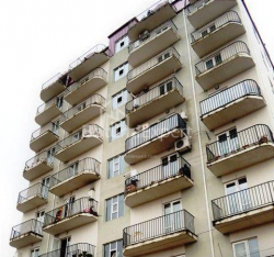 Квартира 4-комн 80 м² - Юрьевская, Батуми