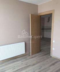 Квартира 3-комн 90 м² - Нико Пиросмани, Батуми