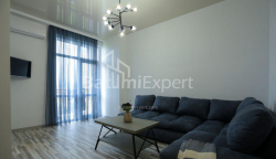 Квартира 2-комн 40 м² - Петра Багратиони, Батуми