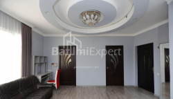 Квартира 3-комн 53 м² - Петра Багратиони, Батуми